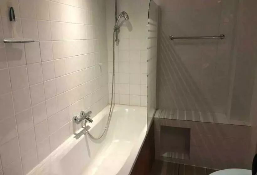 ペンション Les Lumerettes   Dohan