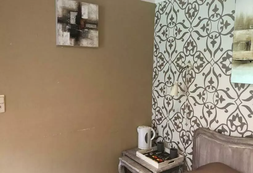 ペンション Les Lumerettes   Dohan