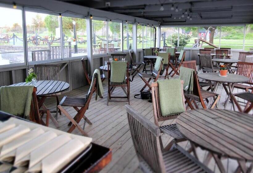 פנסיון Valleviken Hotell