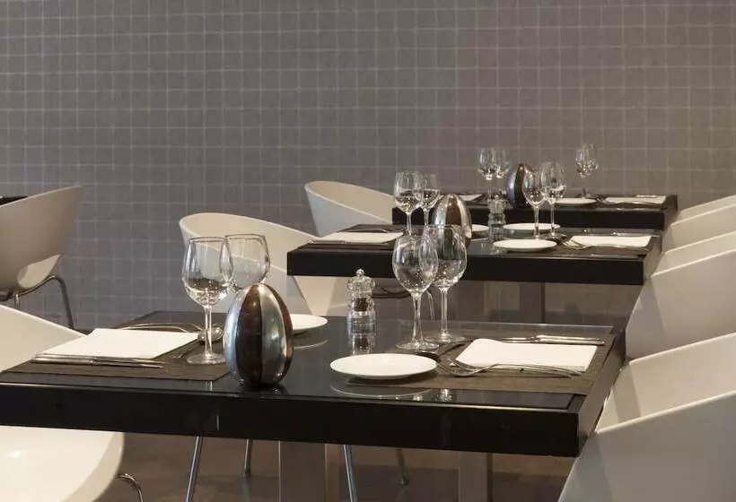 Ac Hotel Coslada Aeropuerto By Marriott