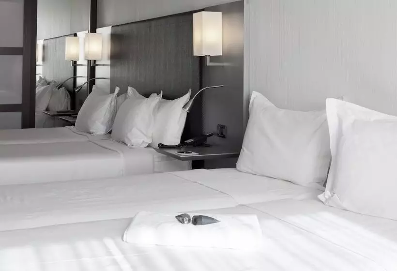 Ac Hotel Coslada Aeropuerto By Marriott