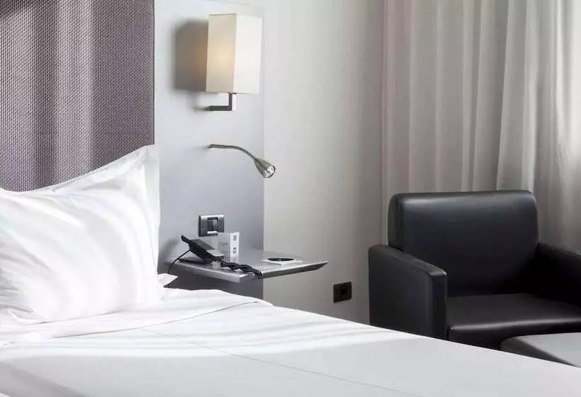Ac Hotel Coslada Aeropuerto By Marriott