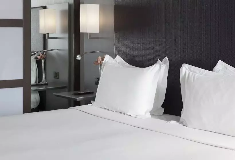 Ac Hotel Coslada Aeropuerto By Marriott