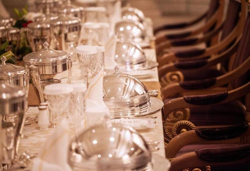 Four Seasons Hotel Riyadh