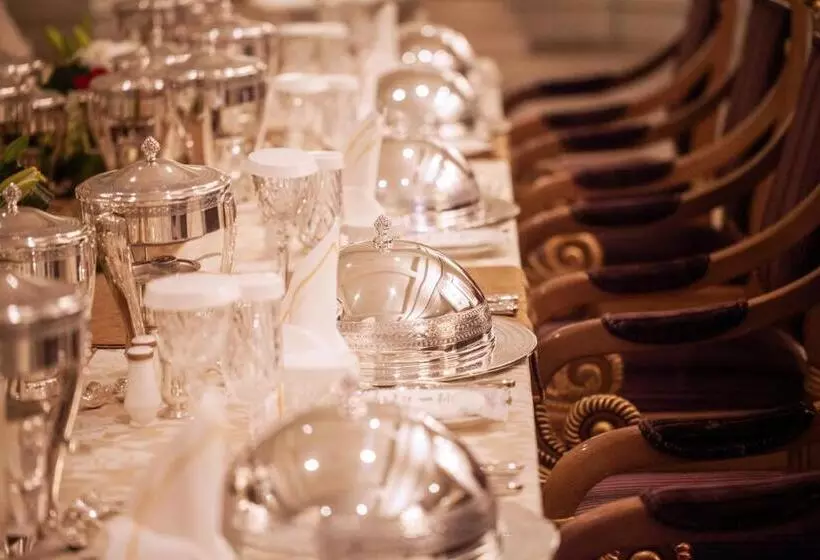 Four Seasons Hotel Riyadh