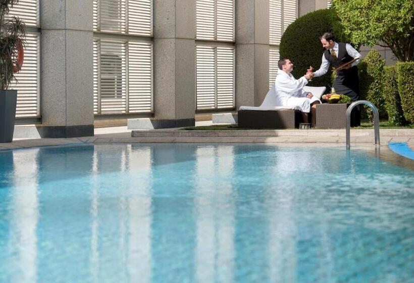 Four Seasons Hotel Riyadh