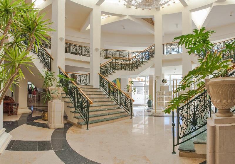 Pickalbatros Golf Beach Resort