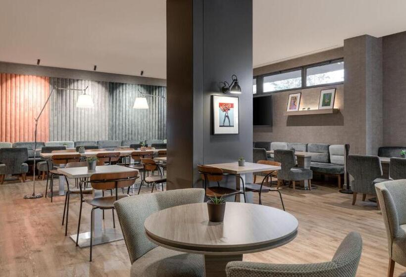 Ac Hotel Coslada Aeropuerto By Marriott