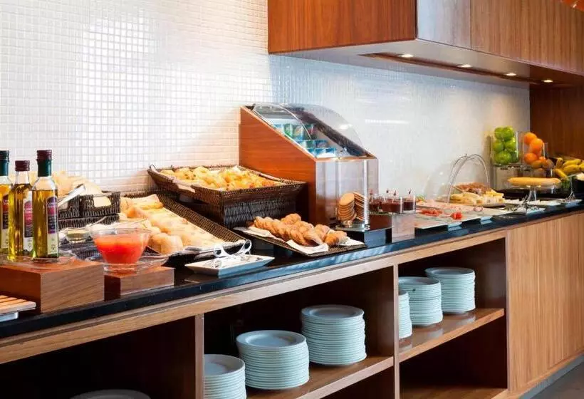 Ac Hotel Coslada Aeropuerto By Marriott