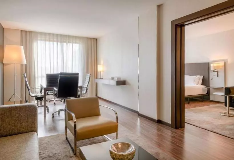 Ac Hotel Coslada Aeropuerto By Marriott