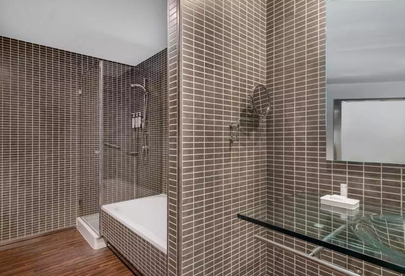 Ac Hotel Coslada Aeropuerto By Marriott