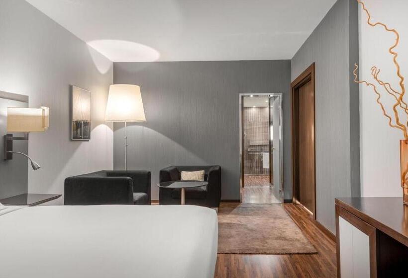 Ac Hotel Coslada Aeropuerto By Marriott