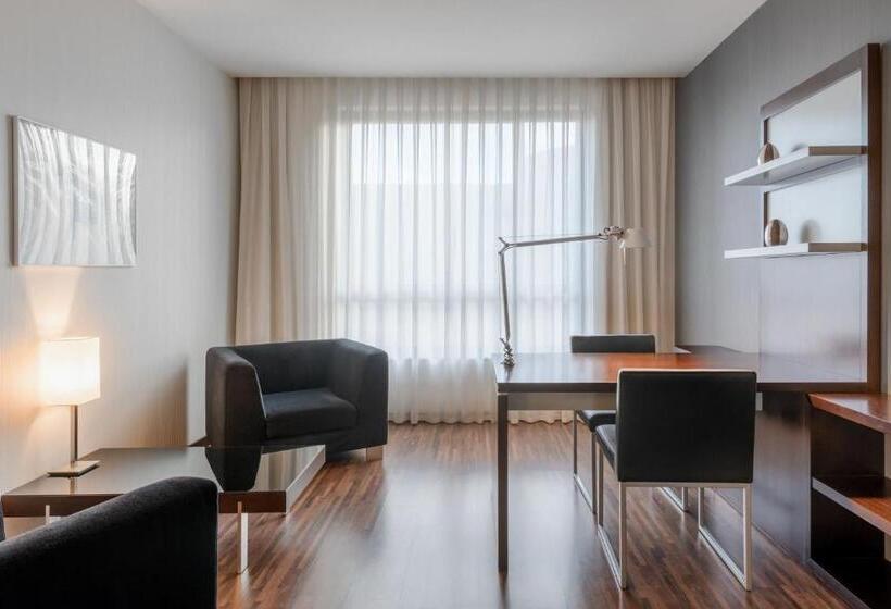 Ac Hotel Coslada Aeropuerto By Marriott