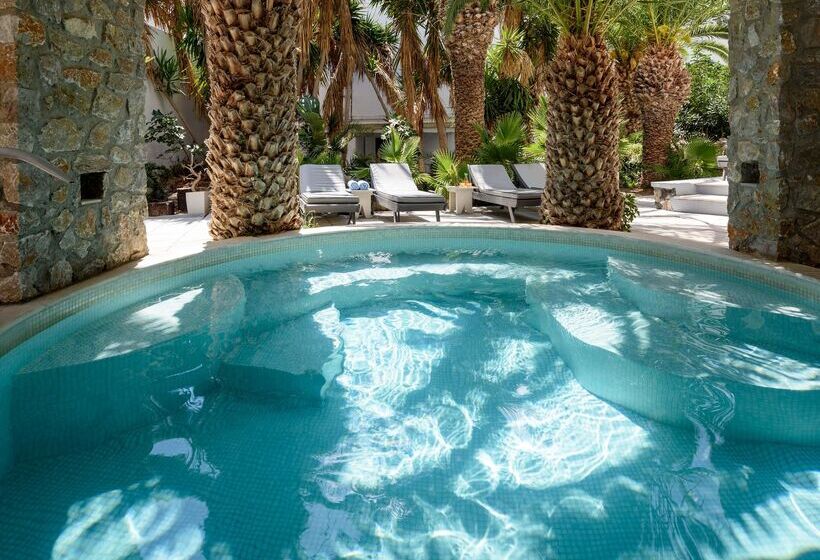 فندق Afroditi Venus Beach Resort