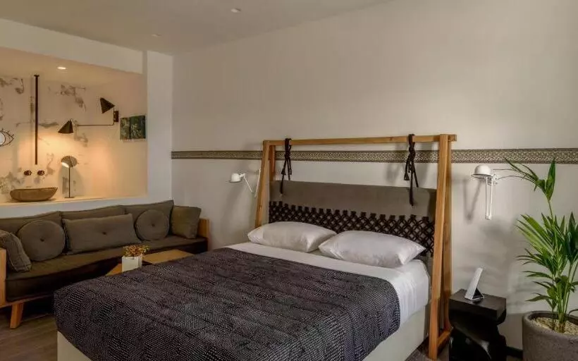 هتل Afroditi Venus Beach Resort