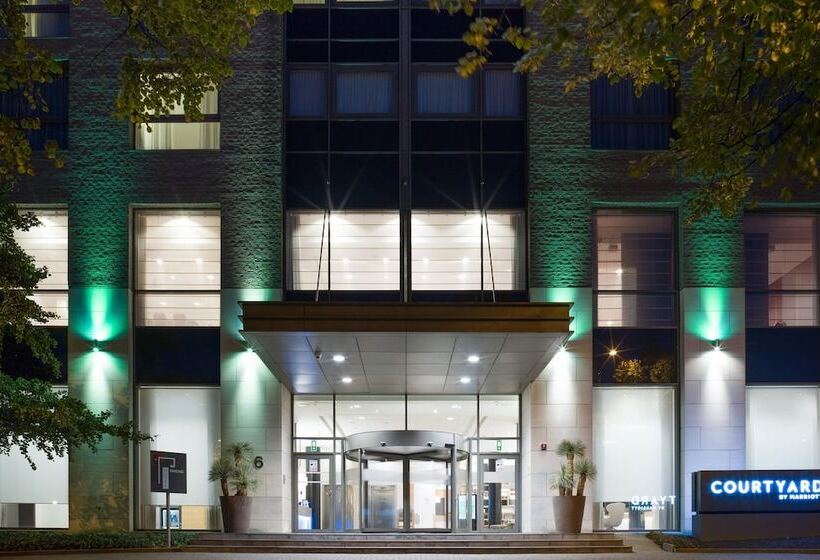 هتل Courtyard By Marriott Brussels