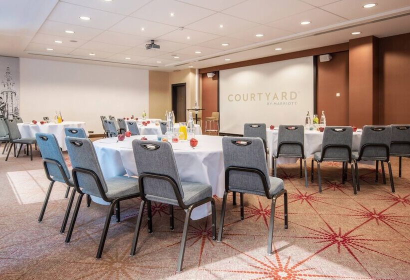 هتل Courtyard By Marriott Brussels