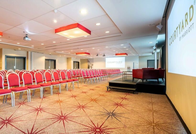 هتل Courtyard By Marriott Brussels