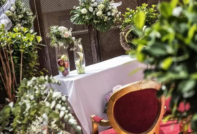 فندق Elba Almeria Business & Convention