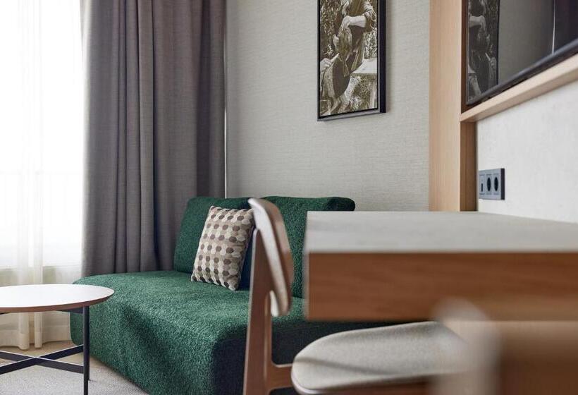 هتل Georg Ots Spa