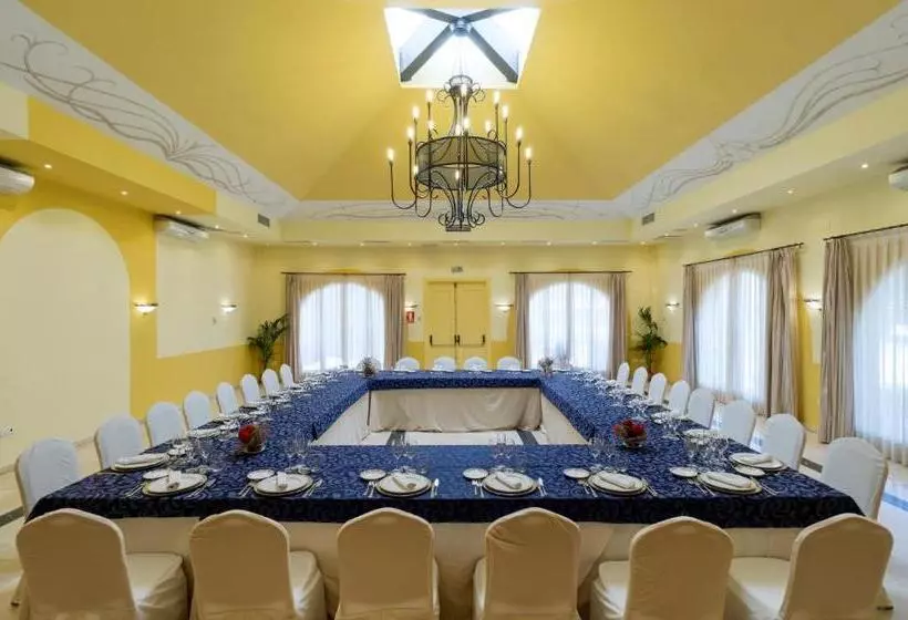 ホテル Fuente Las Piedras