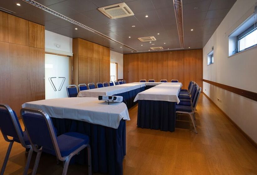 בית מלון כפרי Pombalense