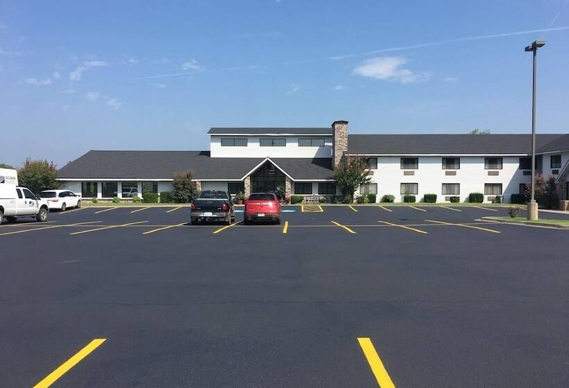 Szálloda Regency Inn And Suites