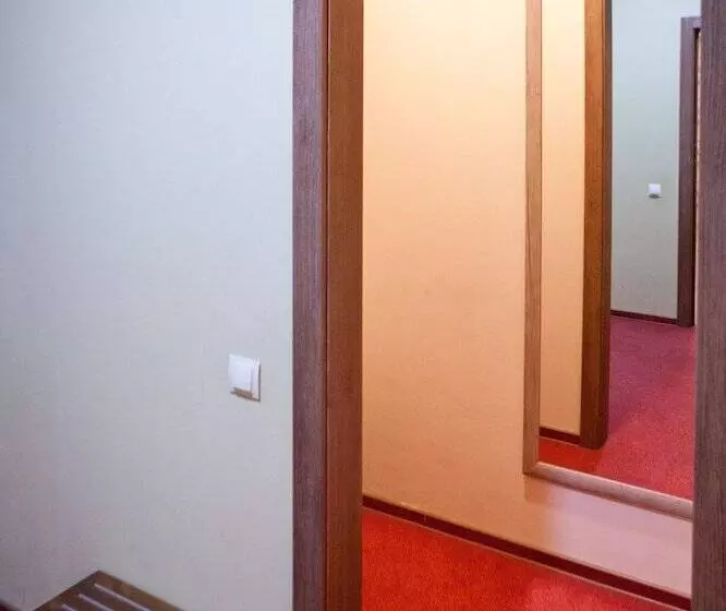 هتل Russkaya Derevnya