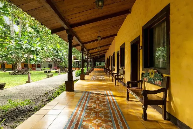 Отель Villa Lapas Jungle Village