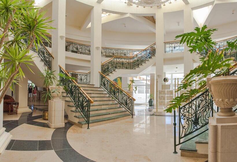 Pickalbatros Golf Beach Resort