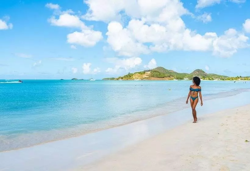 استراحتگاه Jolly Beach Antigua All Inclusive