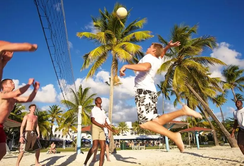 استراحتگاه Jolly Beach Antigua All Inclusive