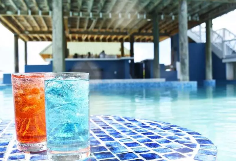 استراحتگاه Jolly Beach Antigua All Inclusive