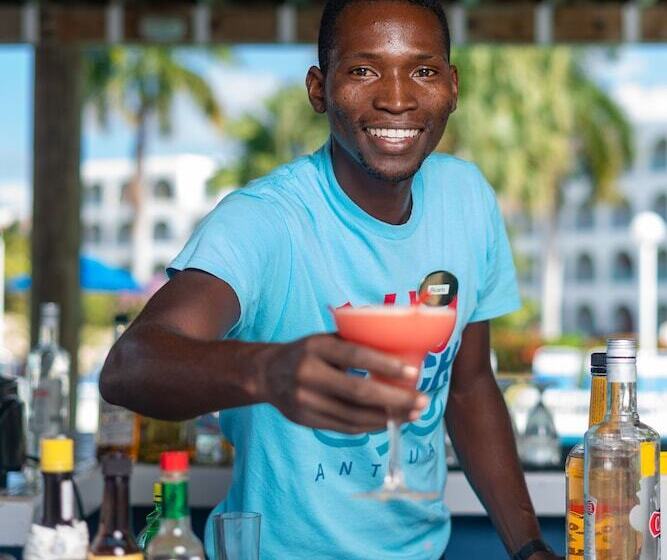 استراحتگاه Jolly Beach Antigua All Inclusive