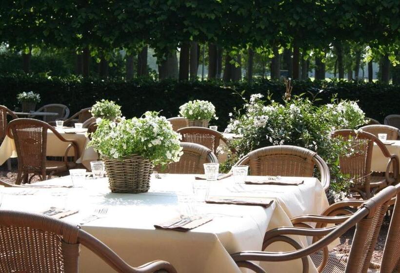 הוסטל Herberg De Fazant