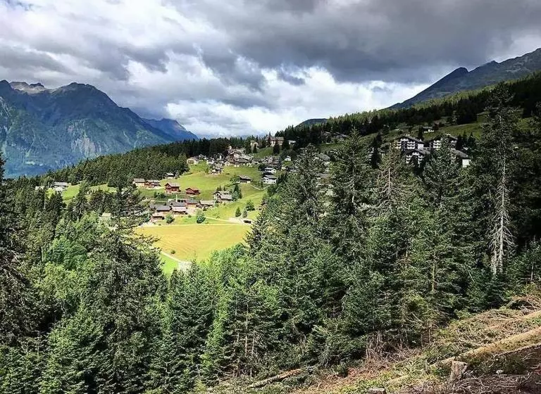 ユースホステル Pensione Cari