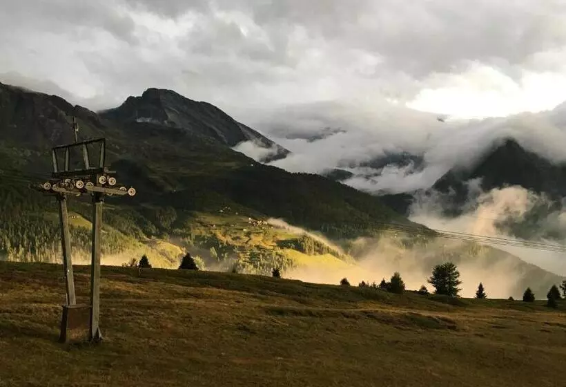 Retkeilymaja Restaurant Fleschboden