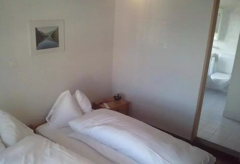 Retkeilymaja Restaurant Sternen