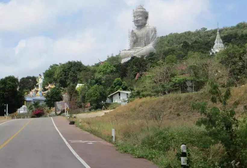 Bang Boet Bay Beach Resort