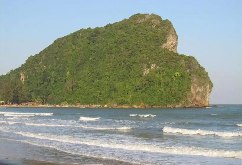 Bang Boet Bay Beach Resort