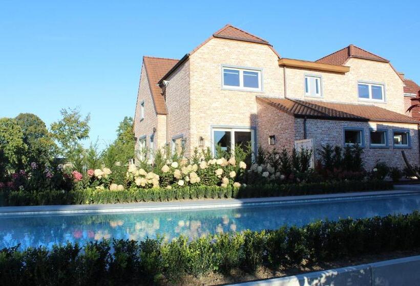 ベッドアンドブレックファースト Cafcauter