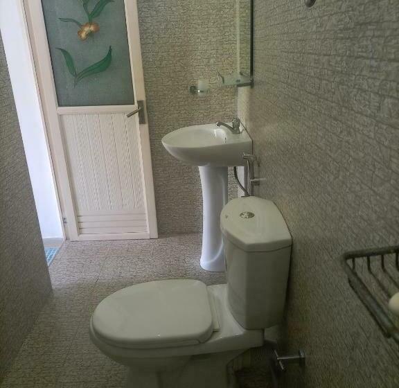 مبيت وإفطار Ceylon Sungarden