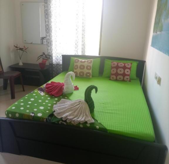 مبيت وإفطار Ceylon Sungarden