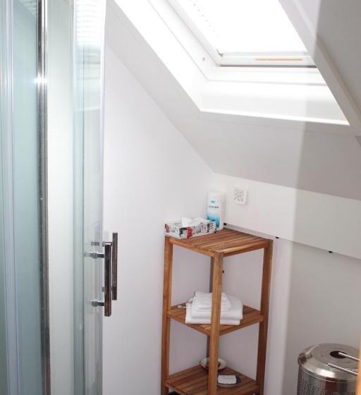 مبيت وإفطار Hof Van Lutten