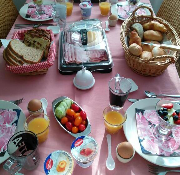 مبيت وإفطار Hof Van Lutten