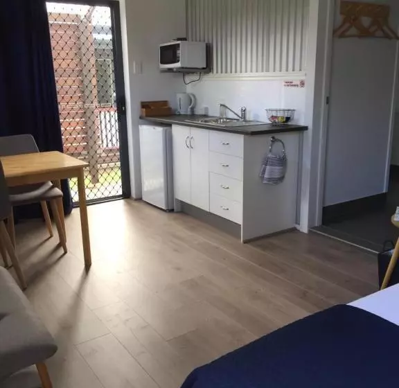 Cedars Rest Bed & Breakfast