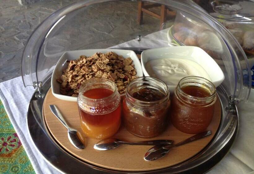 ホテル Agriturismo La Carletta