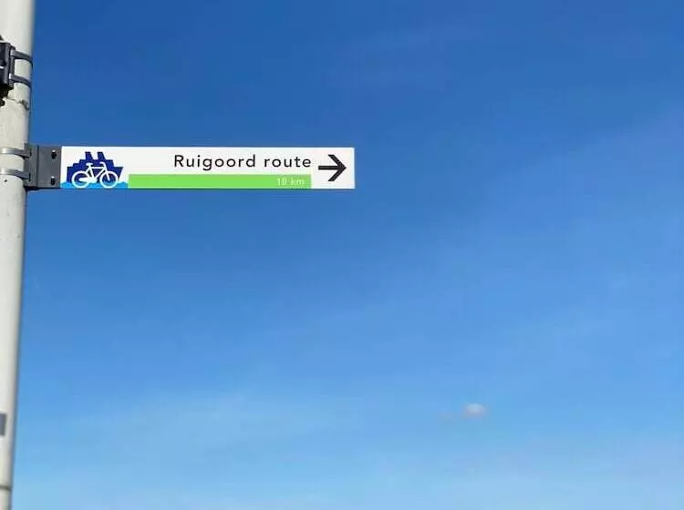 Hotelli De Keizerskroon Amsterdam Schiphol Halfweg