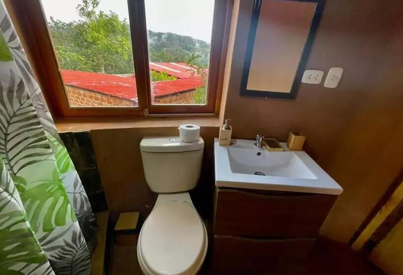 ホテル Ekokuelap Lodge Y Turismo Alternativo