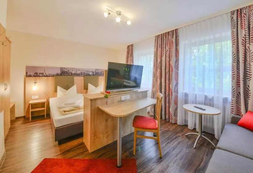 Hotelli Gasthof Hainzinger